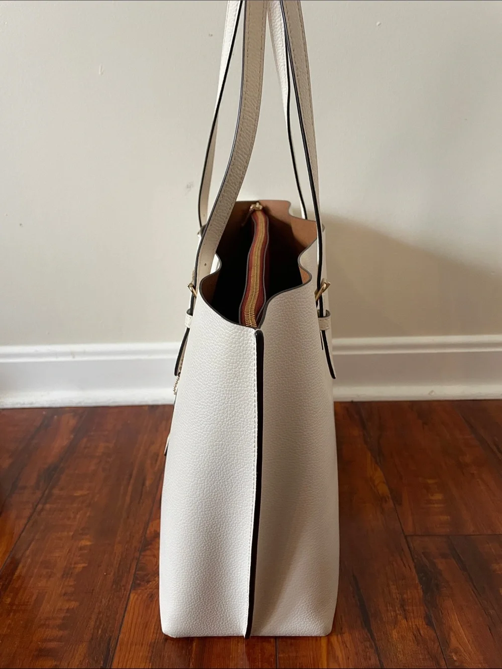 Coach Molly Large Pebbled Leather Tote